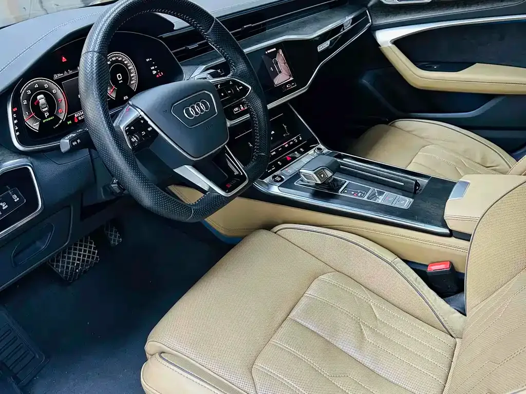 Audi A6L — фото 5