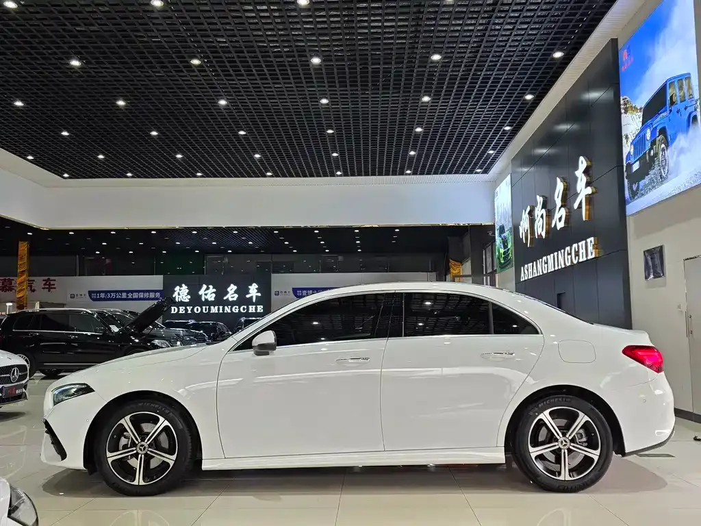 Mercedes-Benz A-Class — фото 5