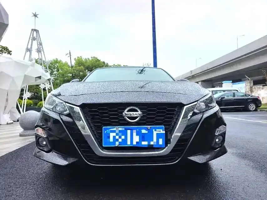 Nissan Teana — фото 2