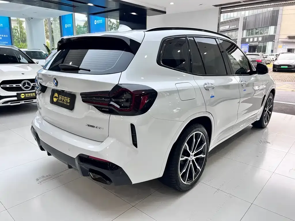 BMW X3 — фото 7