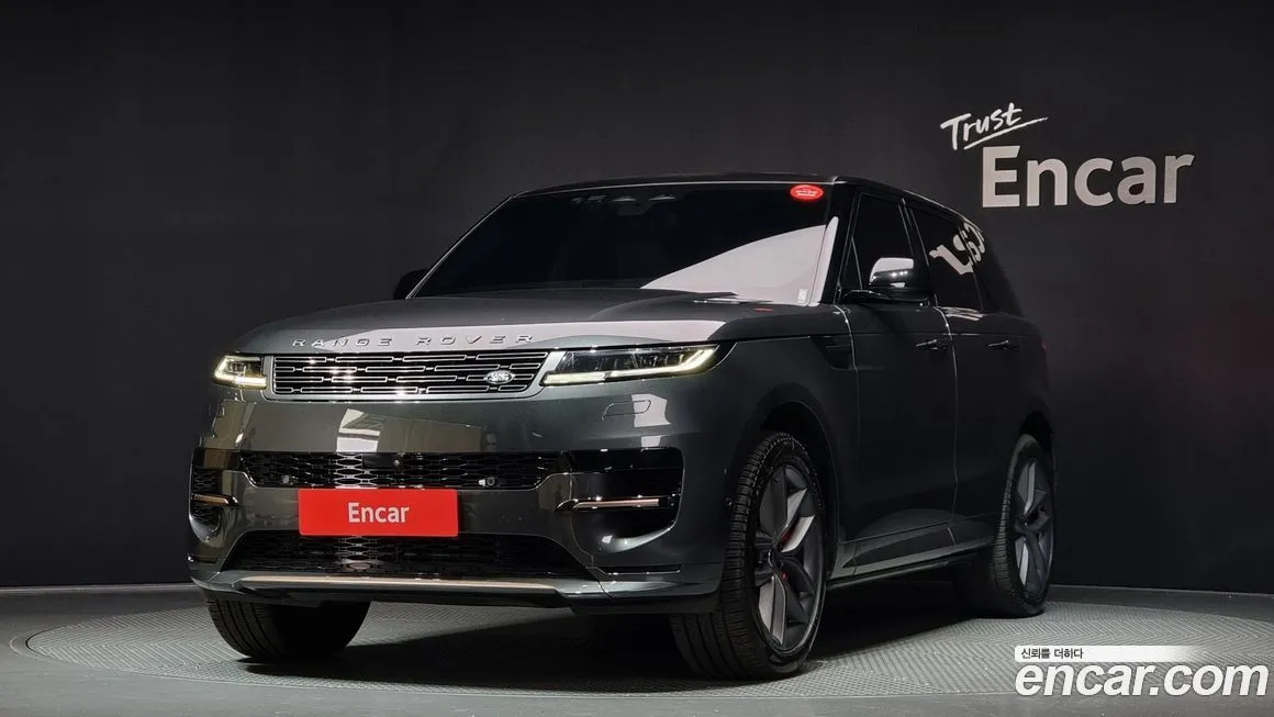 Land Rover Range Rover Sport — фото 1