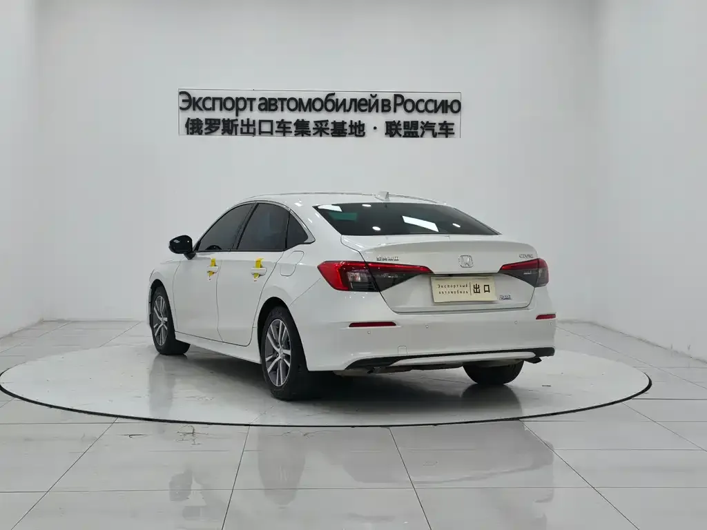 Honda Civic — фото 4