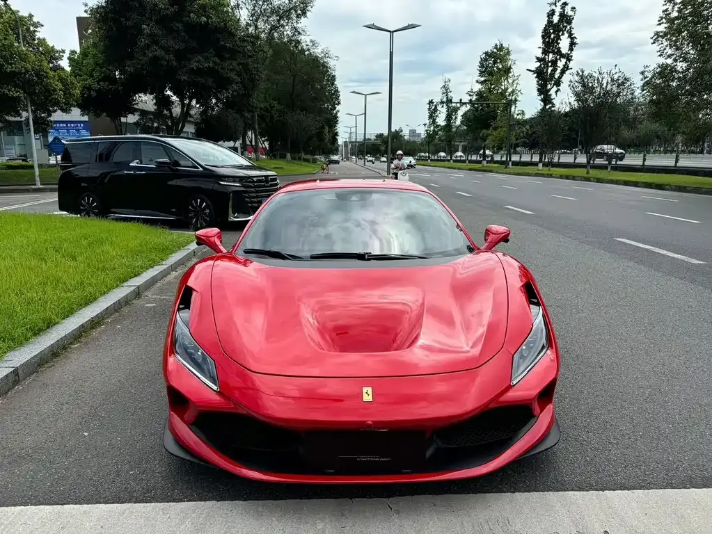 Ferrari F8 — фото 2