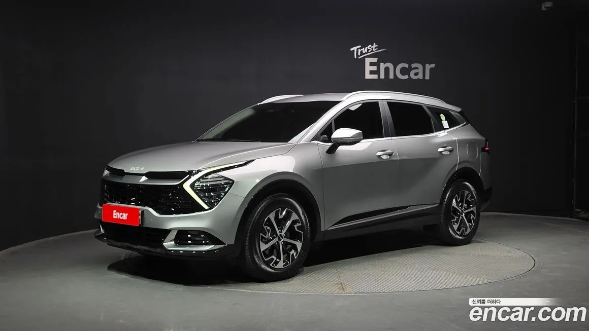 Kia Sportage — фото 1