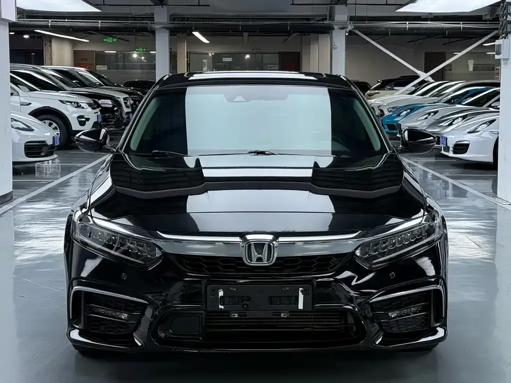 Honda Inspire — фото 1