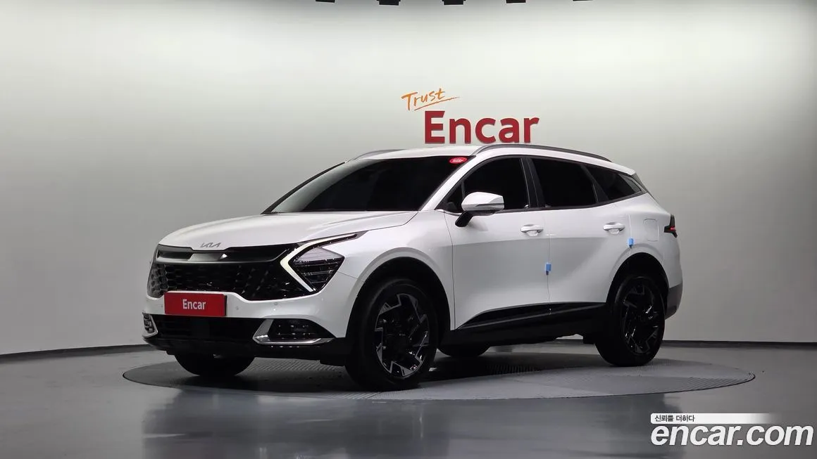 Kia Sportage — фото 1