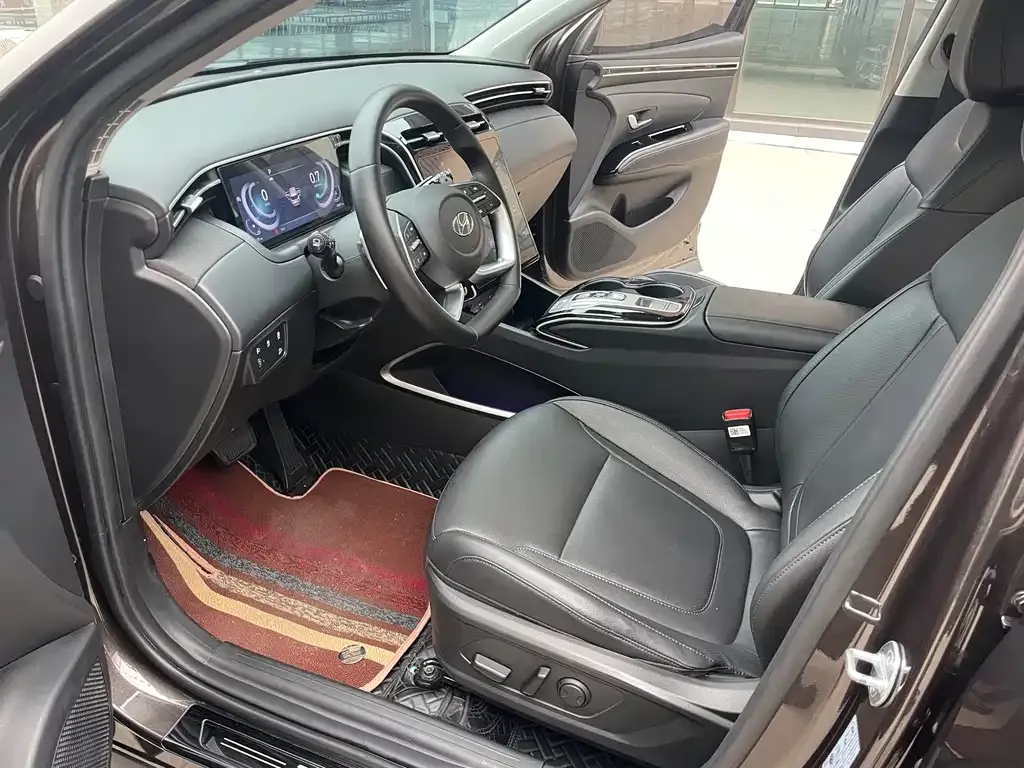 Hyundai Tucson — фото 8