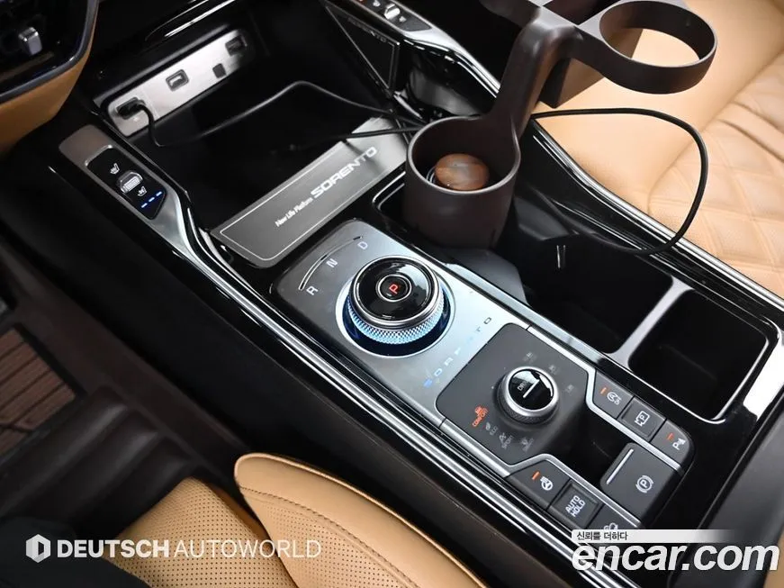 Kia Sorento — фото 9
