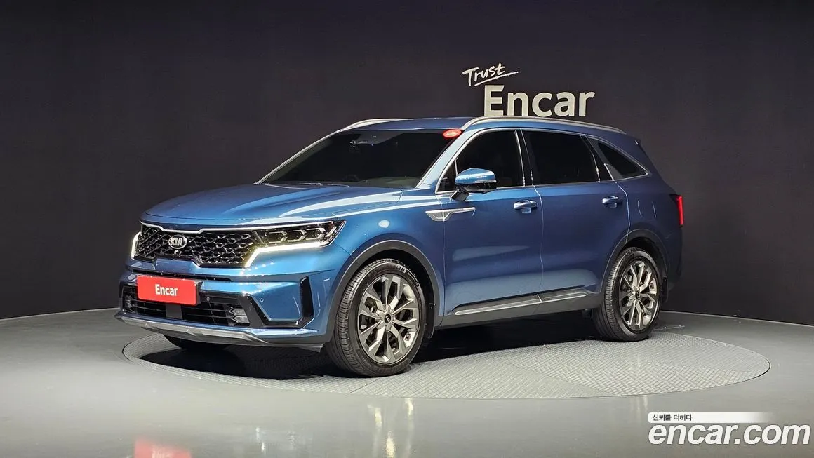 Kia Sorento — фото 1