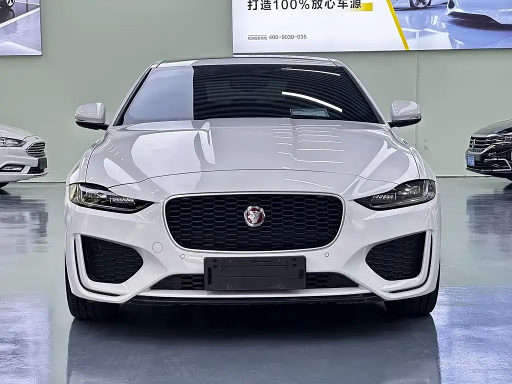 Jaguar XEL — фото 2
