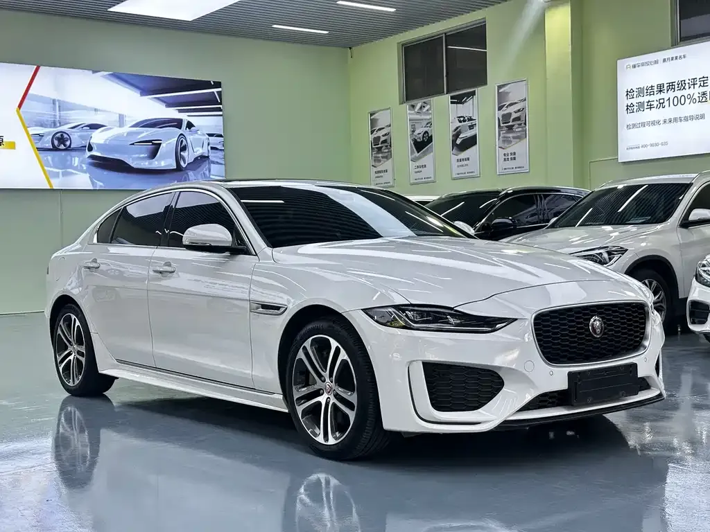 Jaguar XEL — фото 3