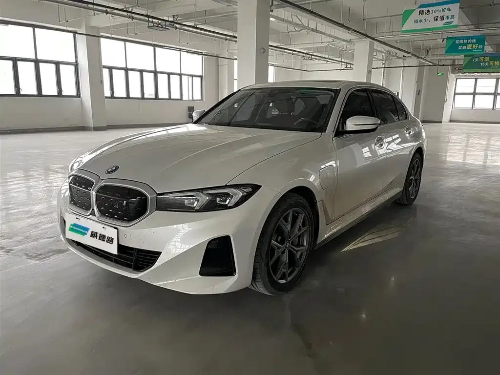 BMW i3 — фото 1