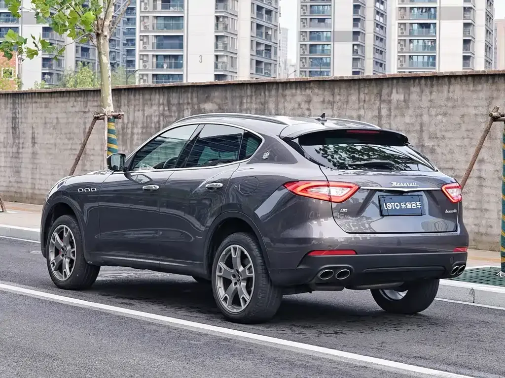 Maserati Levante — фото 4