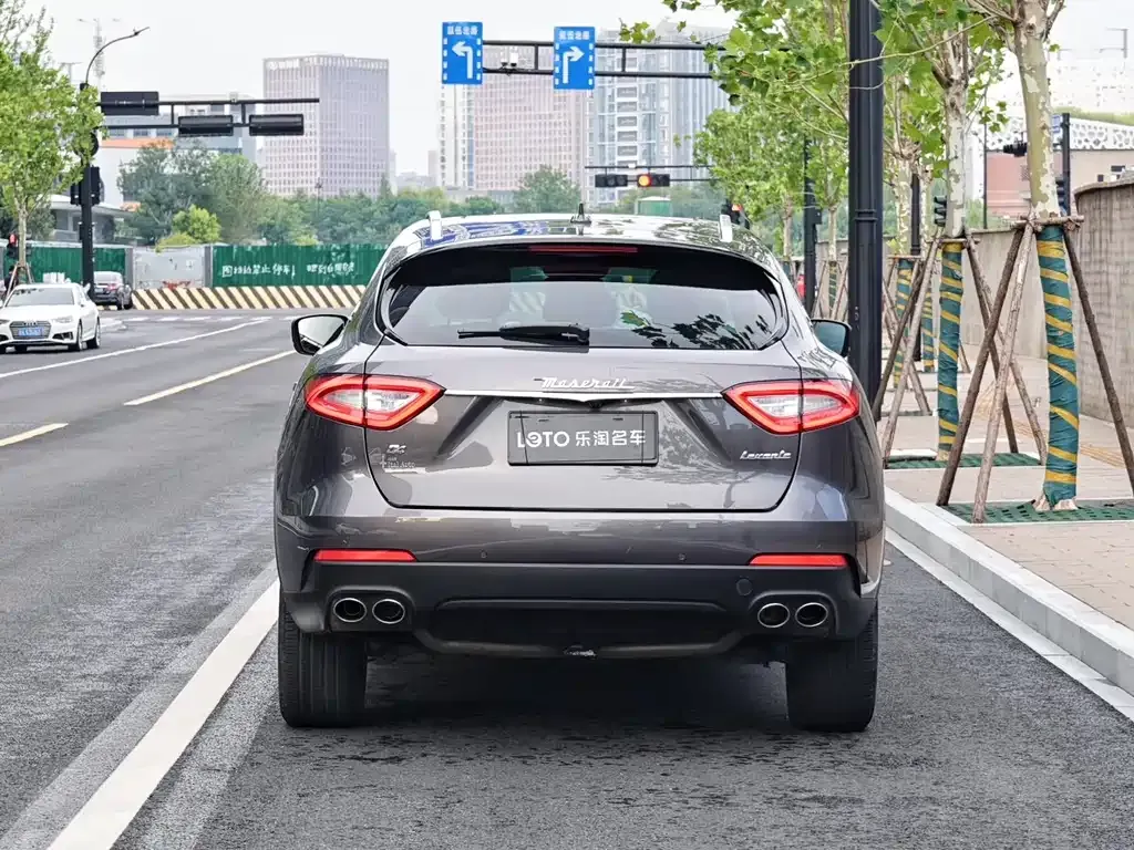 Maserati Levante — фото 5