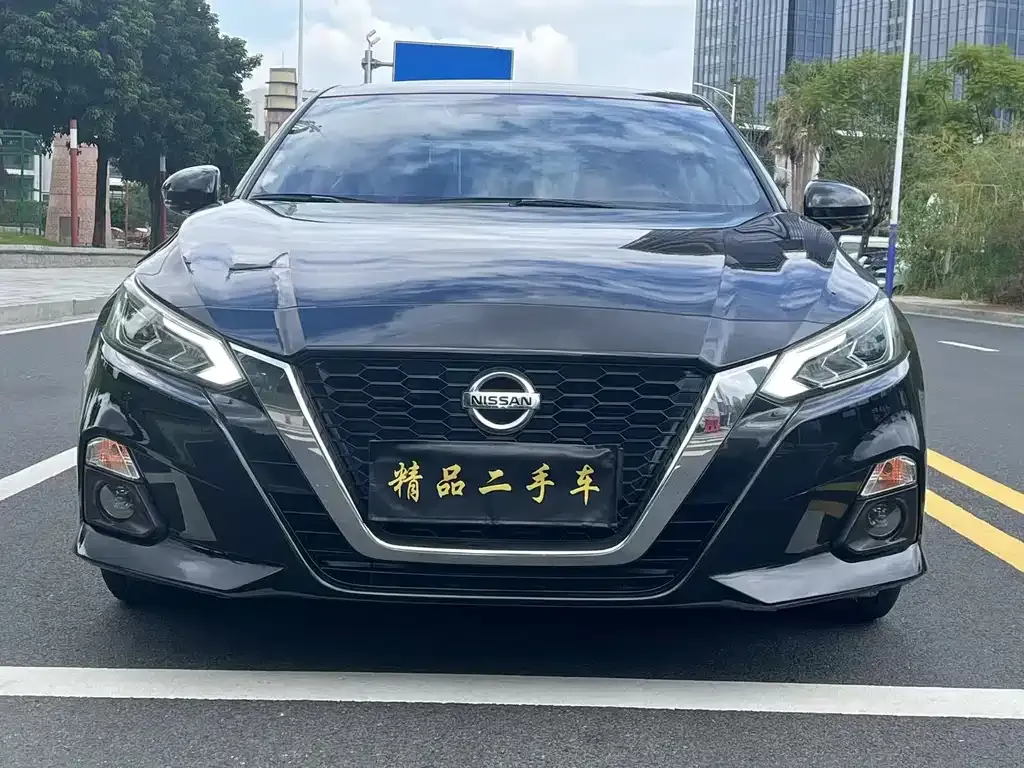 Nissan Teana — фото 2