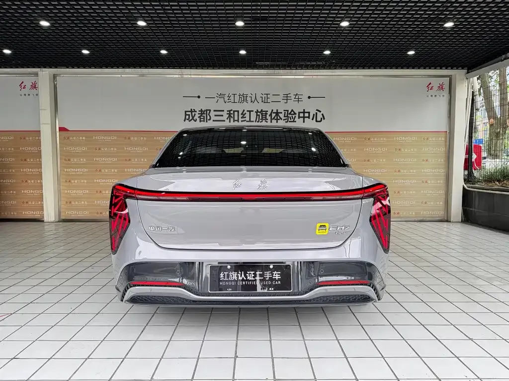 Hongqi EH7 — фото 8