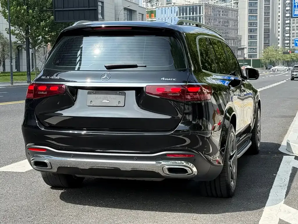 Mercedes-Benz GLS — фото 10