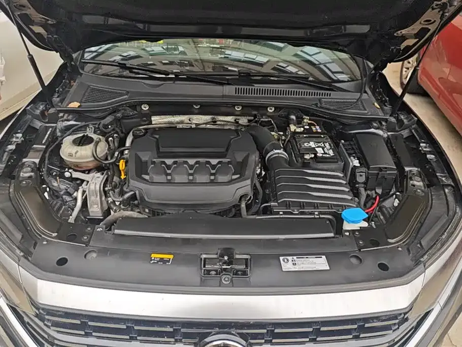 Volkswagen Passat — фото 10