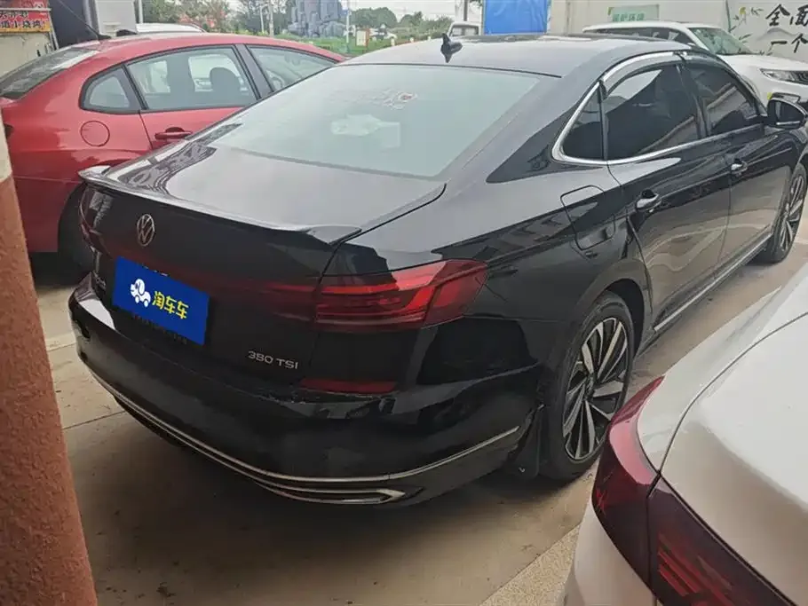 Volkswagen Passat — фото 3