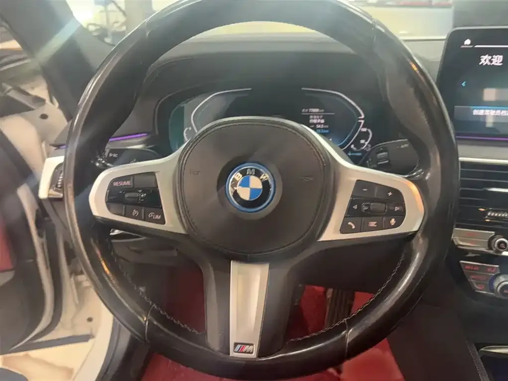 BMW 5 Series New Energy — фото 4