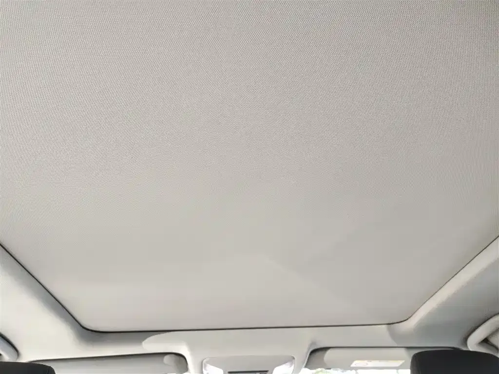 Toyota RAV4 — фото 3
