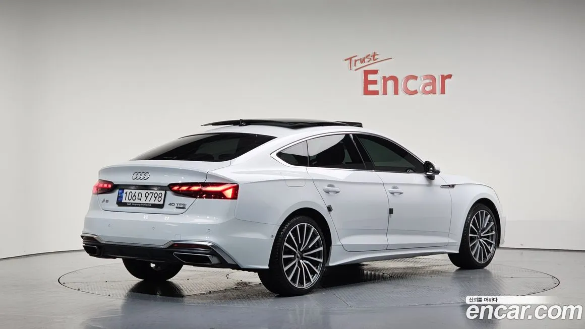 Audi A5 — фото 2