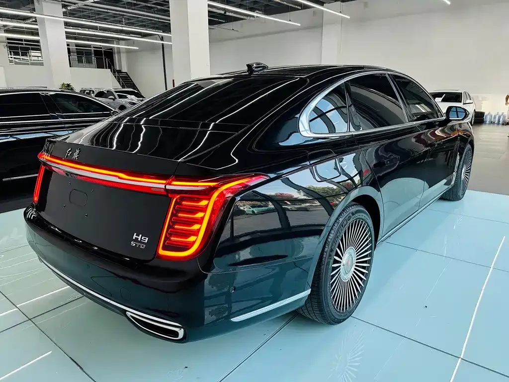 Hongqi H9 — фото 6