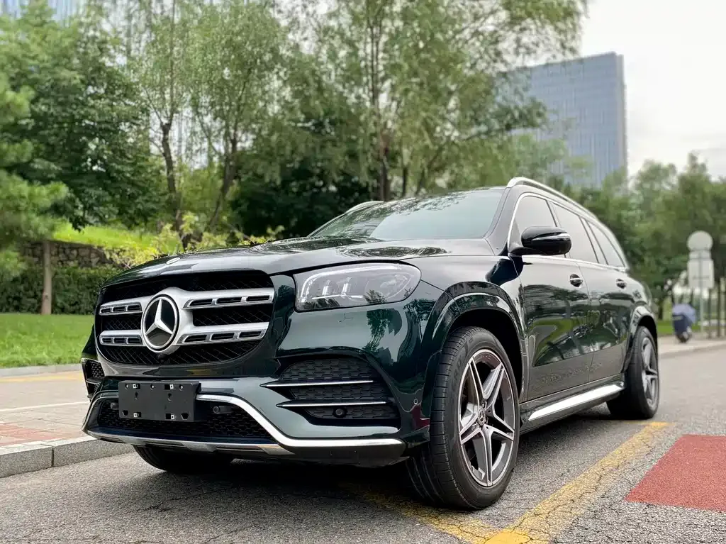 Mercedes-Benz GLS — фото 1