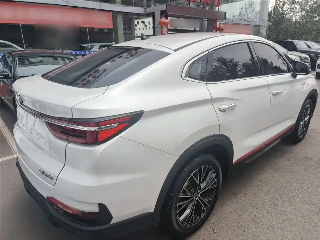 Changan CS85 COUPE — фото 10