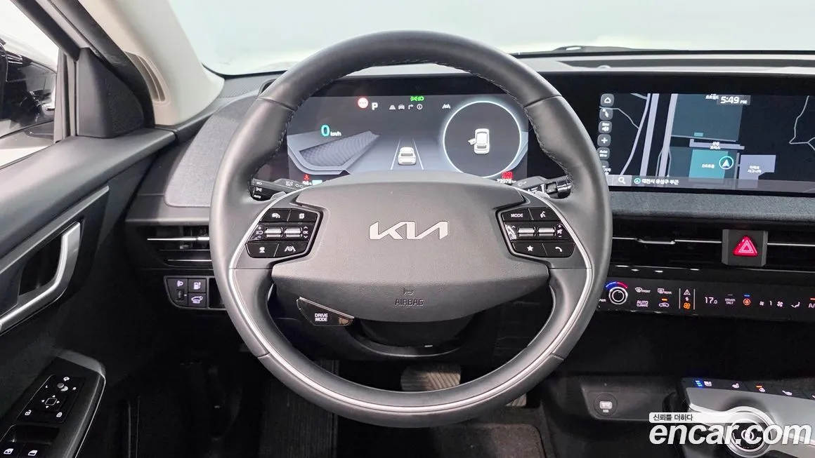 Kia EV6 — фото 9