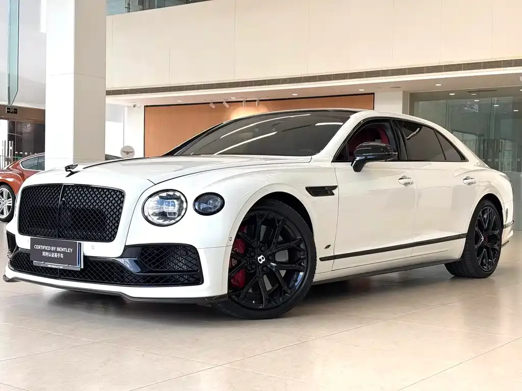 Bentley Flying Spur — фото 1
