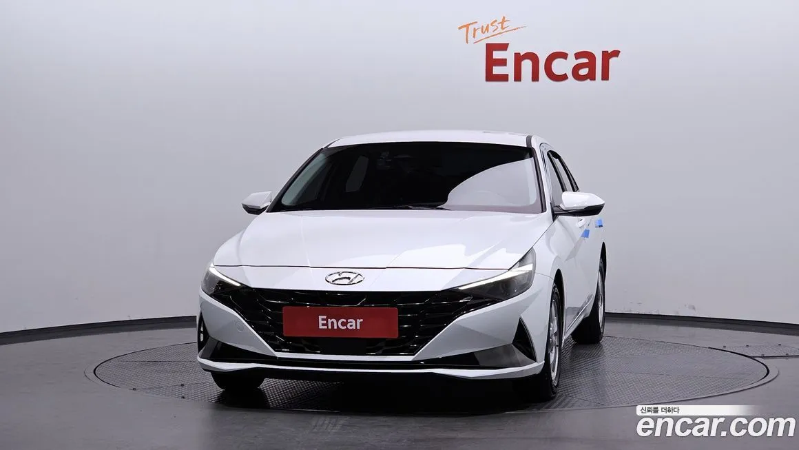 Hyundai AVANTE — фото 3