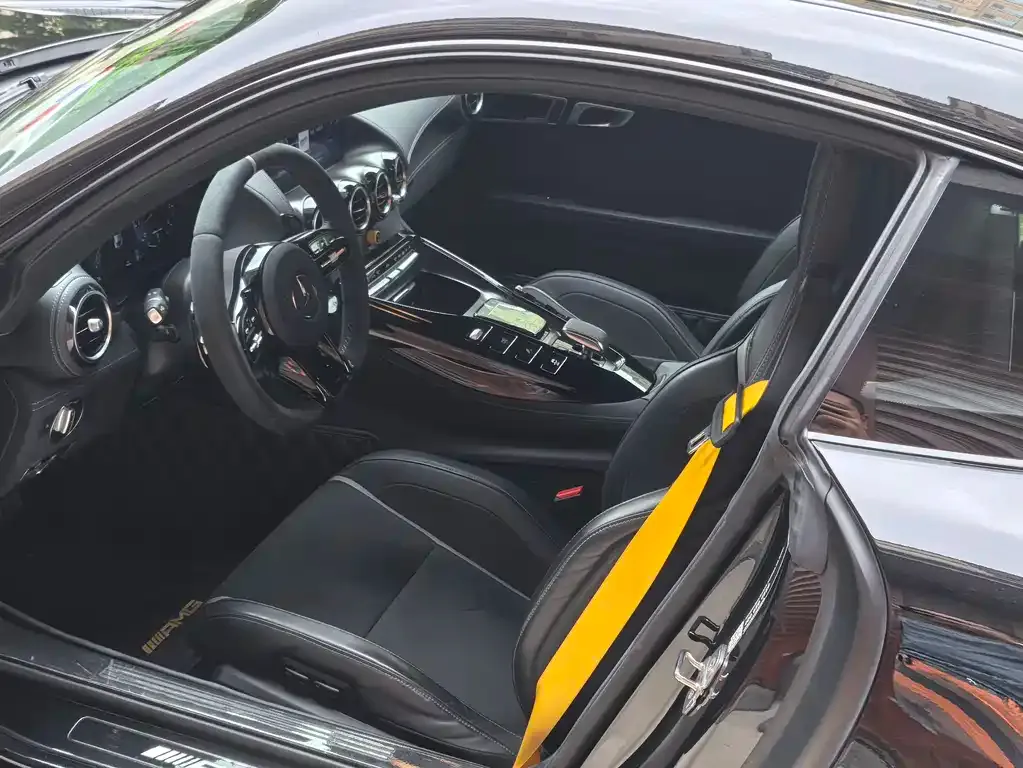 Mercedes-Benz AMG GT — фото 5
