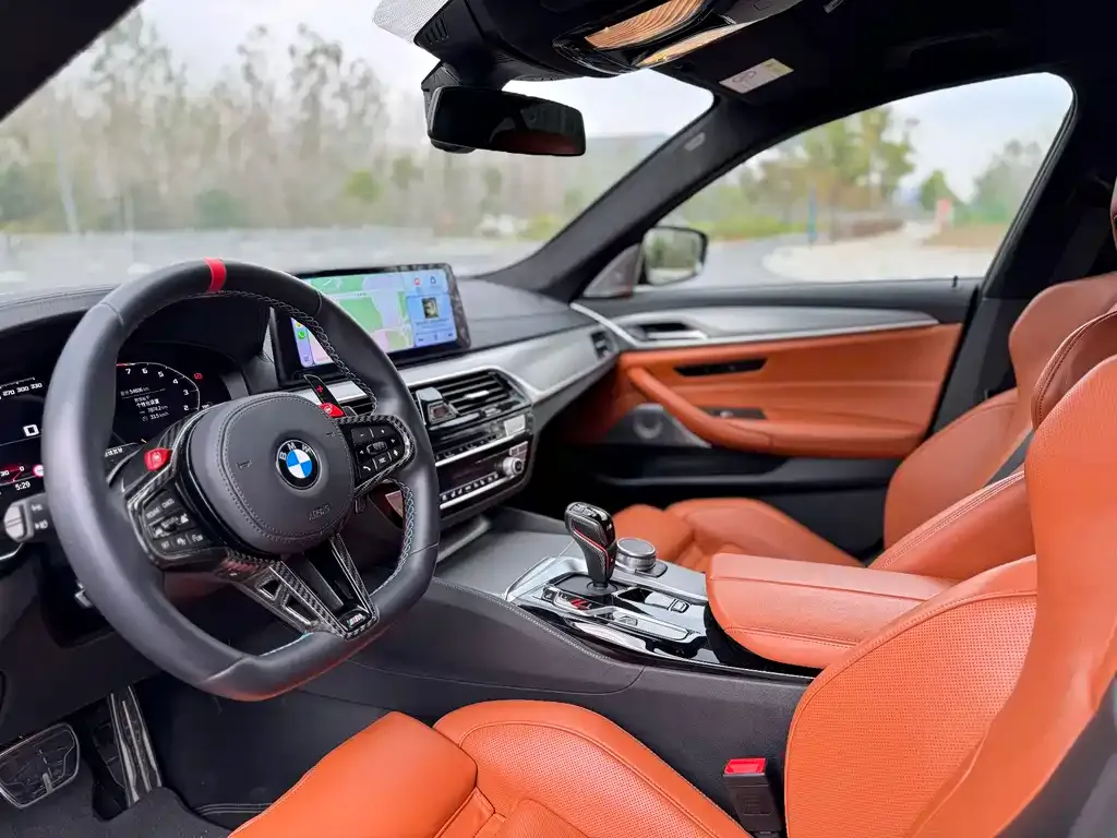 BMW M5 — фото 4