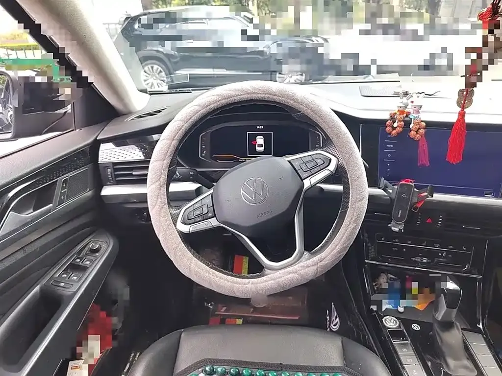 Volkswagen Passat — фото 3