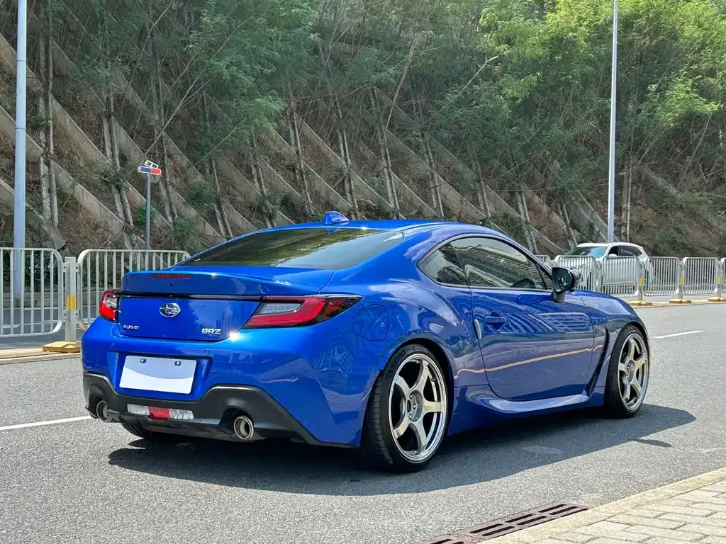 Subaru BRZ — фото 10