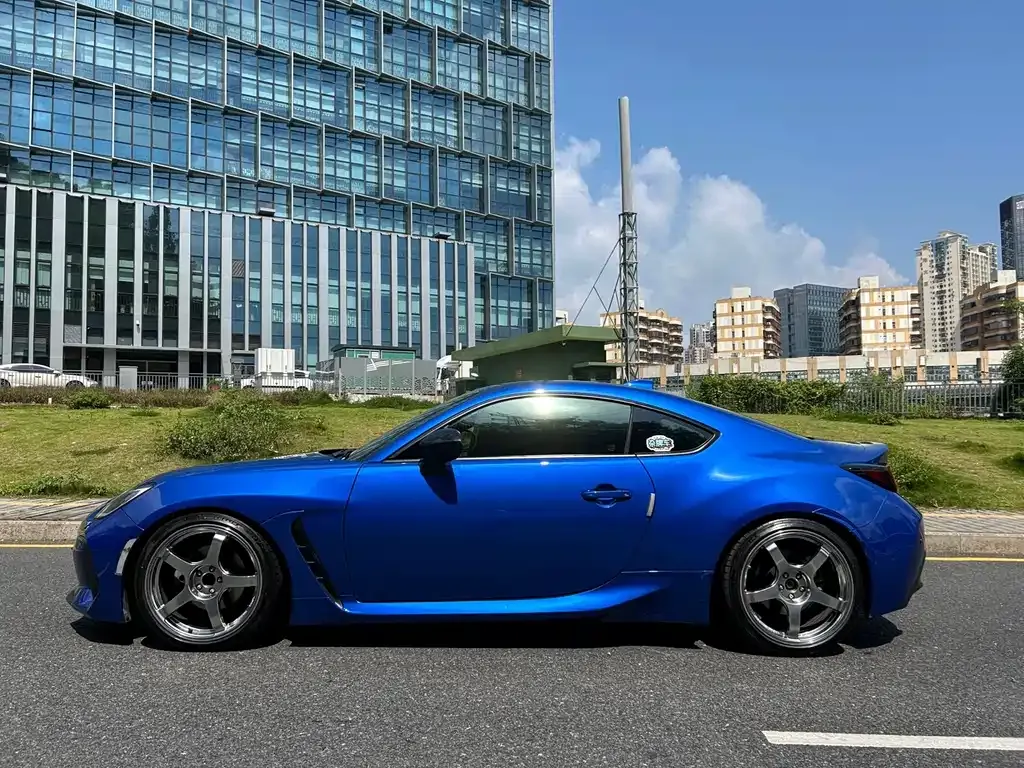 Subaru BRZ — фото 4