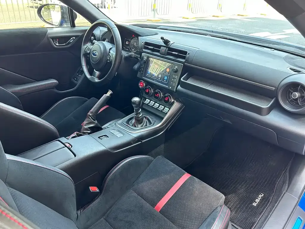 Subaru BRZ — фото 7