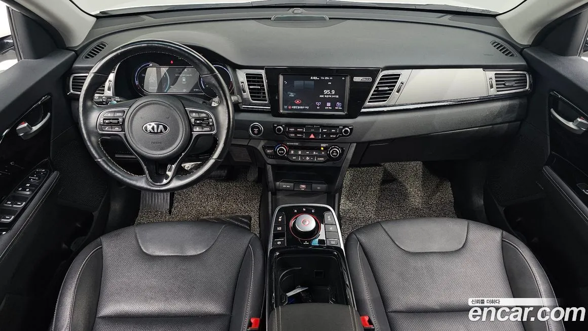 Kia Niro — фото 7