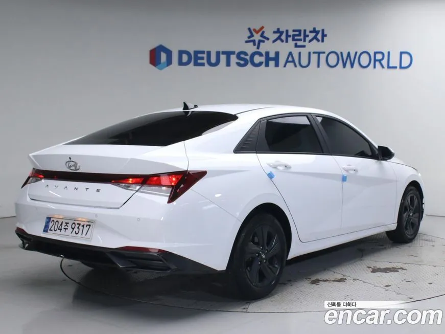 Hyundai AVANTE — фото 2