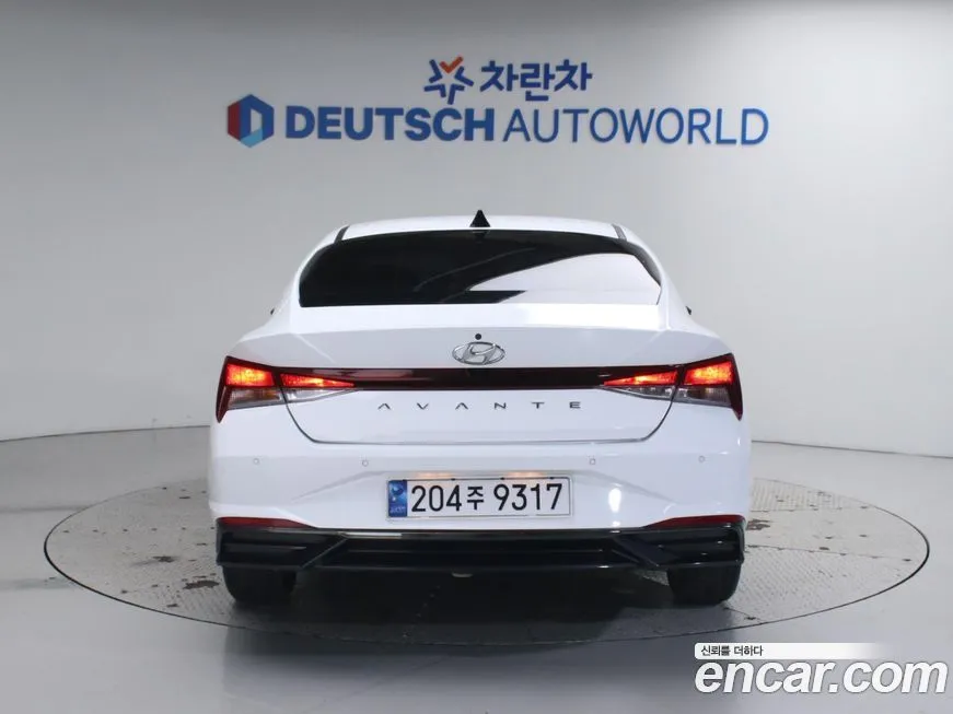 Hyundai AVANTE — фото 4