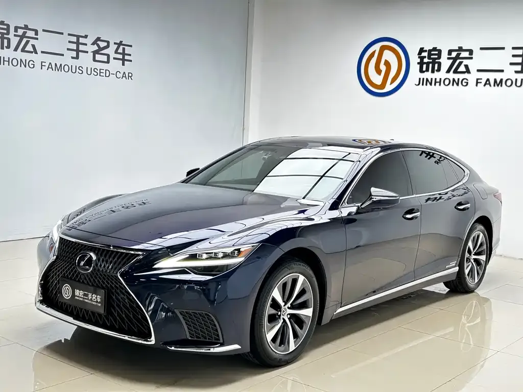 Lexus LS — фото 1