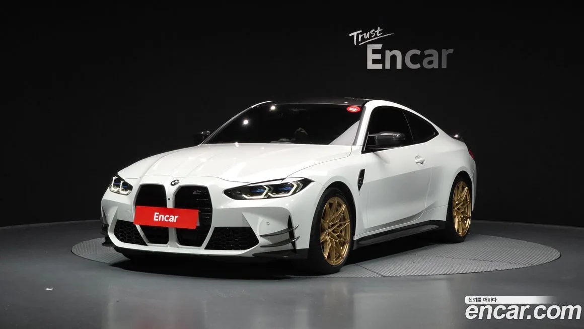 BMW M4 — фото 1