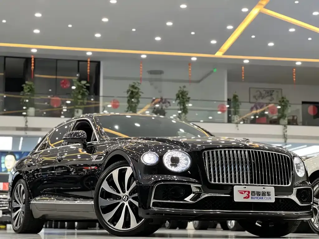 Bentley Flying Spur — фото 4