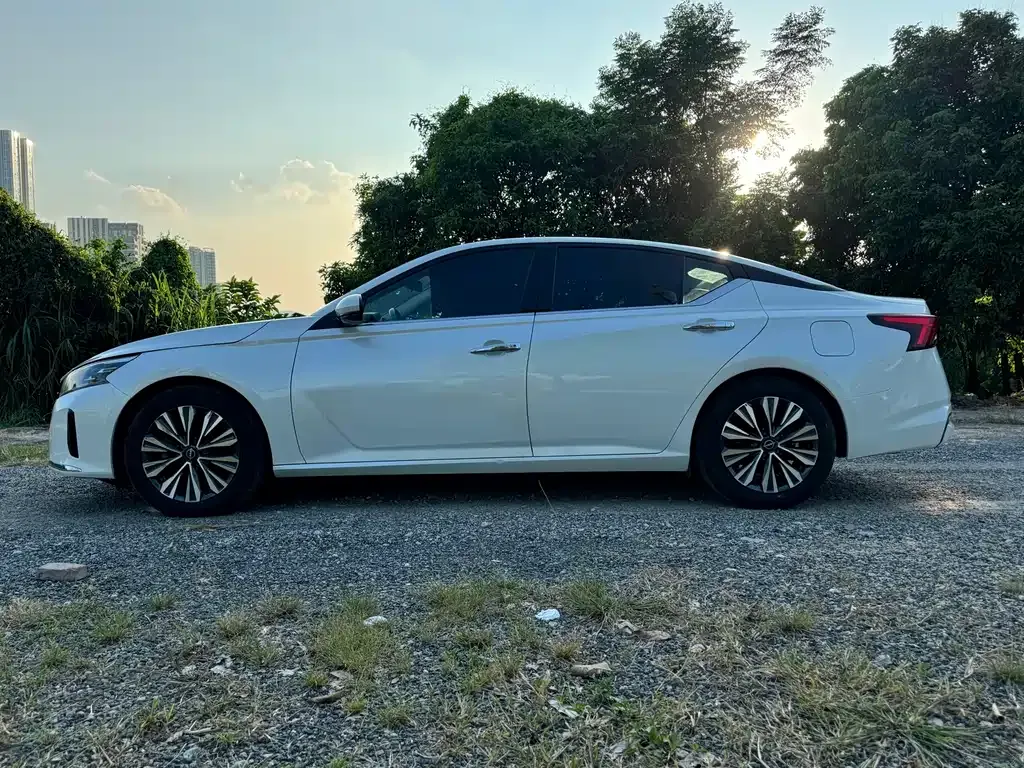Nissan Teana — фото 3