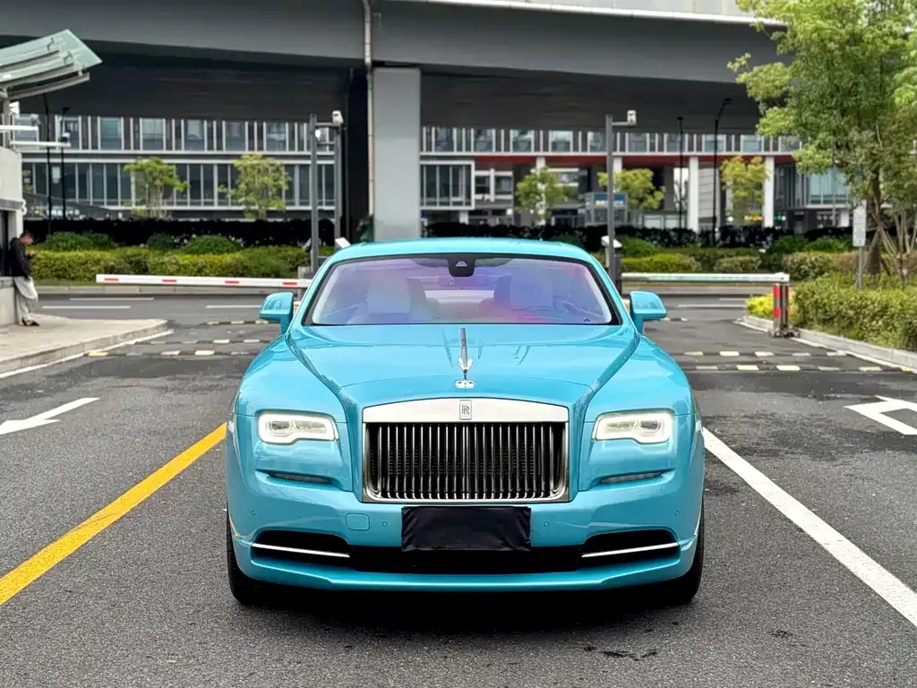 Rolls-Royce Wraith — фото 1