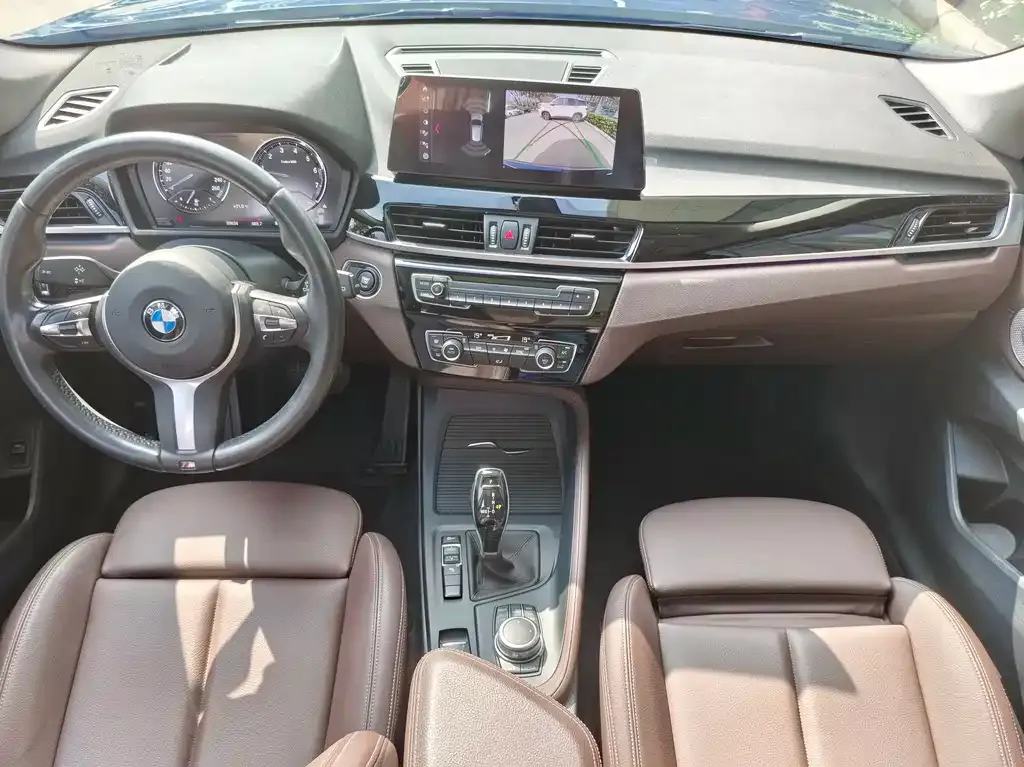 BMW X1 — фото 10