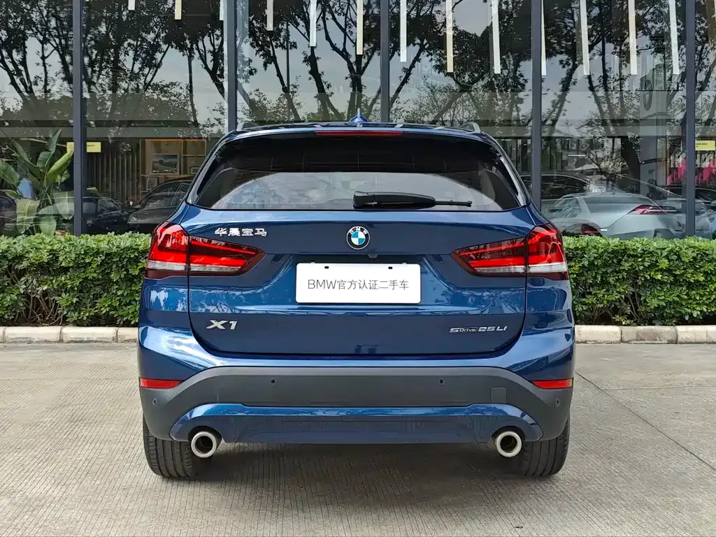 BMW X1 — фото 4