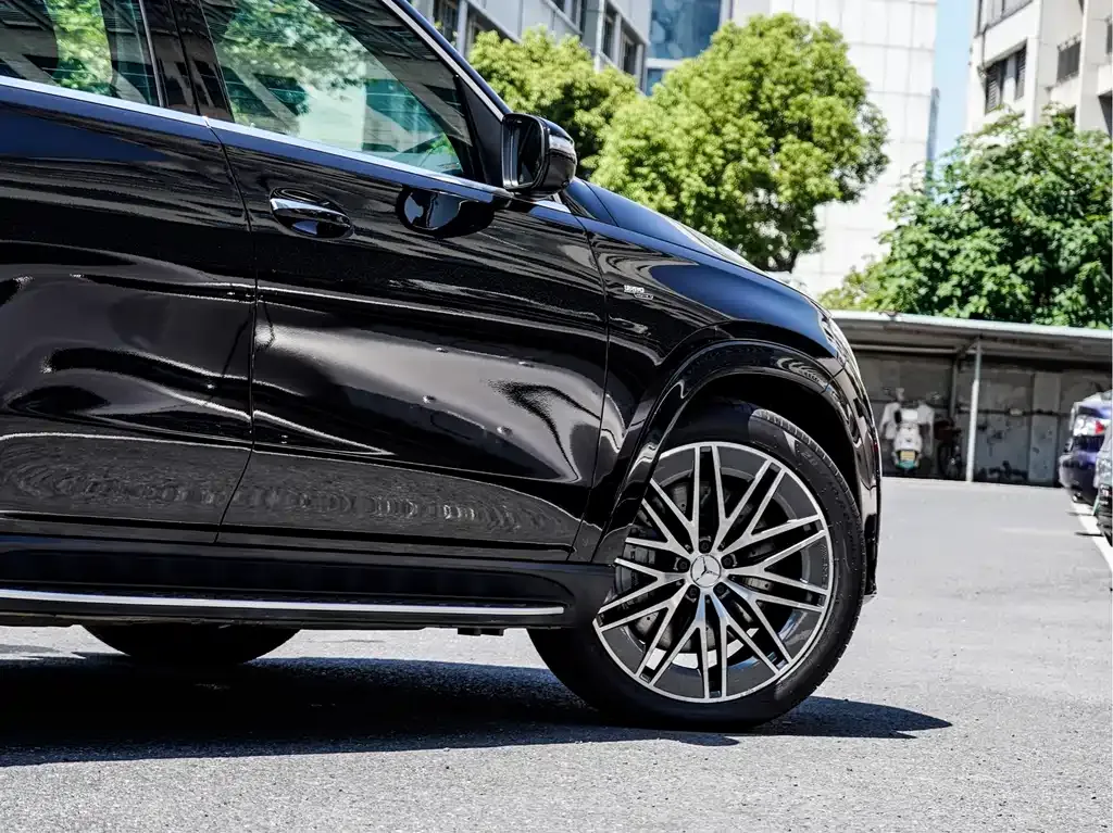 Mercedes-Benz GLE AMG — фото 7