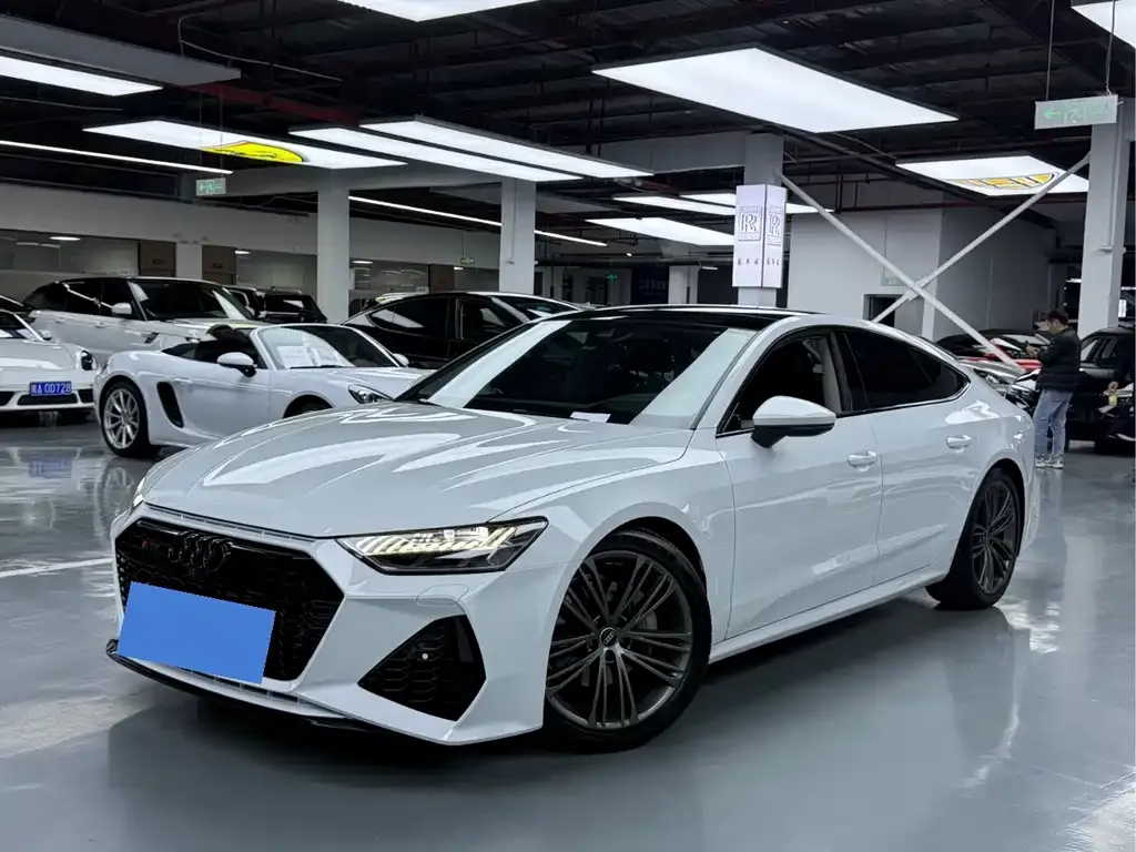 Audi A7 — фото 1